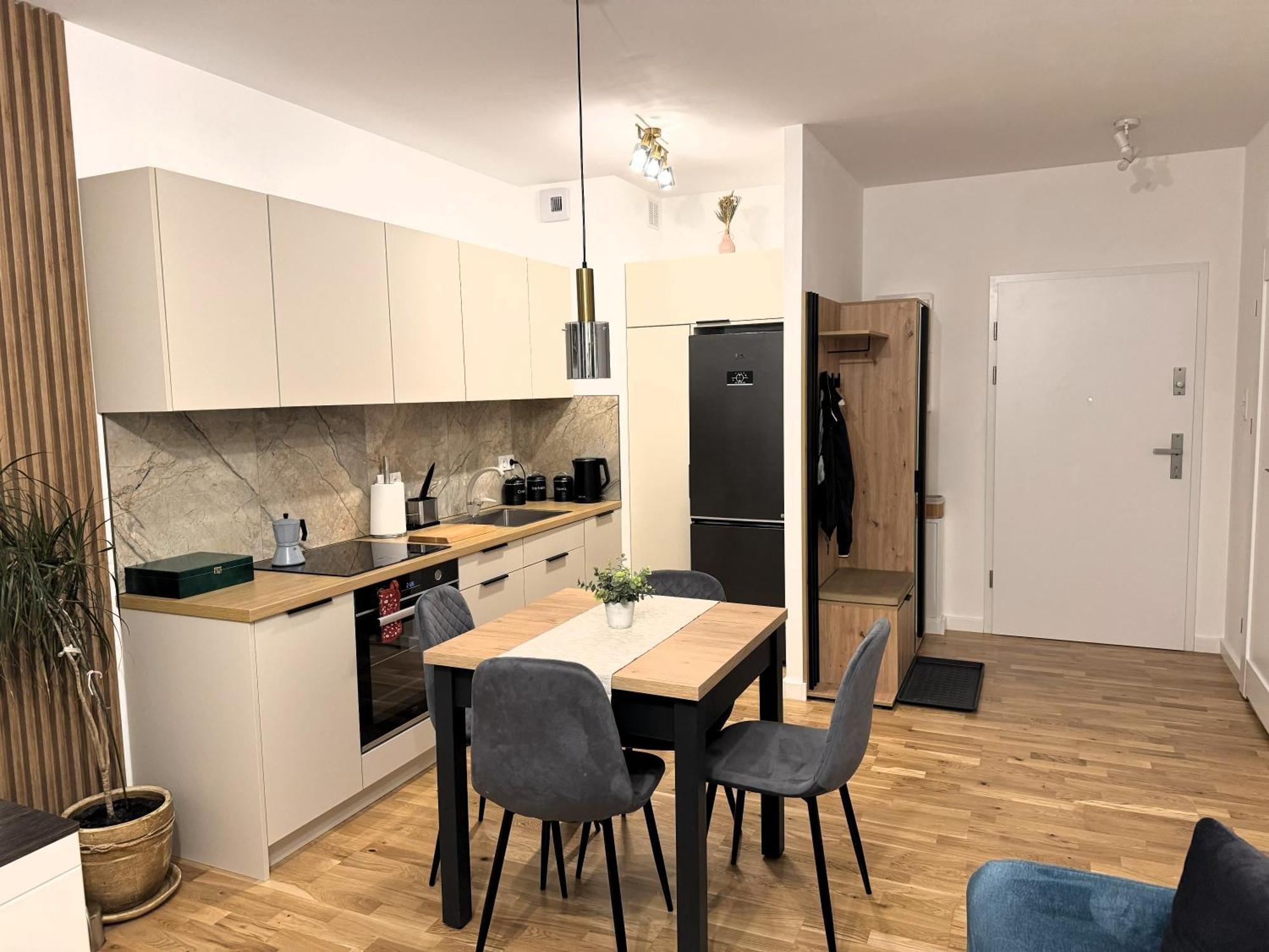 Urokliwy Zakatek Apartment